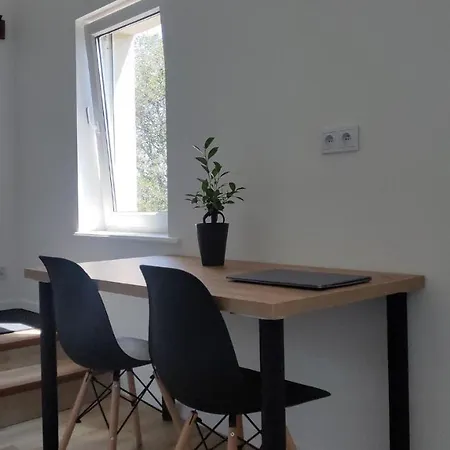 Studio 4 Piętro II-2